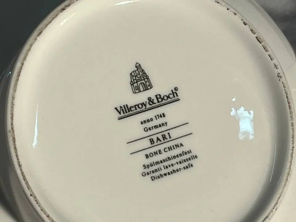 Bodenmarke: Villeroy & Boch, Bari, Bone China
